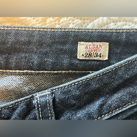 Women’s MEK Alden Cigaretteette Jeans - Picture 5 of 5